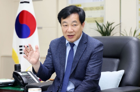 ▲ 김귀근 군포시의회 의장