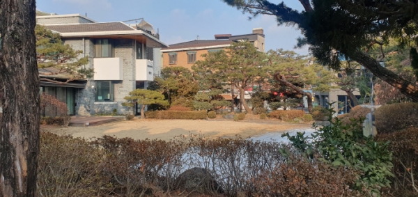 ▲ 수원 남창동에 위치한 양성관 가옥은 수원 제일의 부자를 상징하는 집이었다.