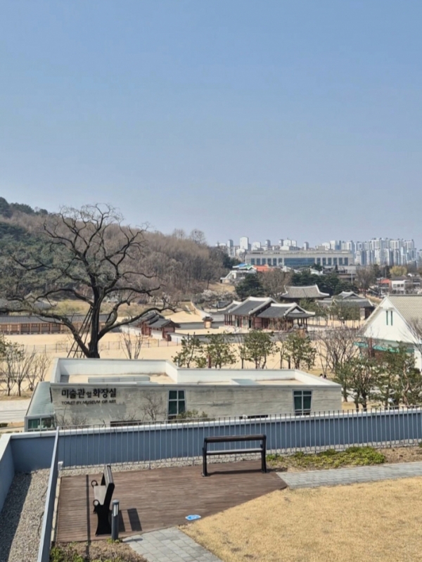 ▲ 봄바람 휘날리며~ 매년 봄마다 찾게 되는 우리 가족 벚꽃 구경 명소!