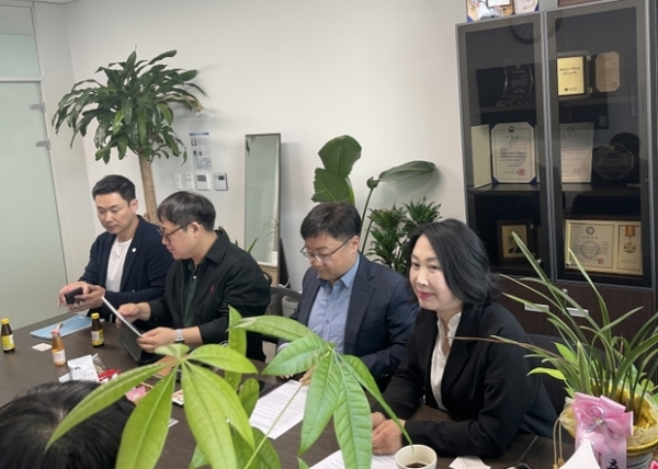▲ 이병숙 의원, 영통푸르지오 입주 관련 교통 및 생활 전반 주민의견 청취,