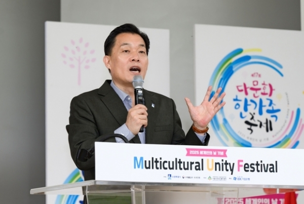▲ 이재준 수원시장이 인사말을 하고 있다.