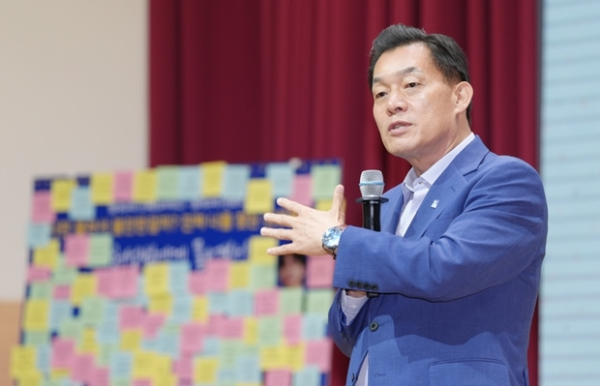 ▲ 이재준 수원시장이 인사말을 하고 있다.