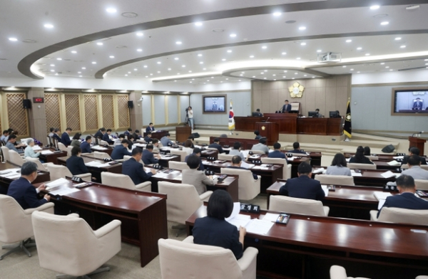 ▲ 수원특례시의회, 제393회 제1차 정례회 사진모습